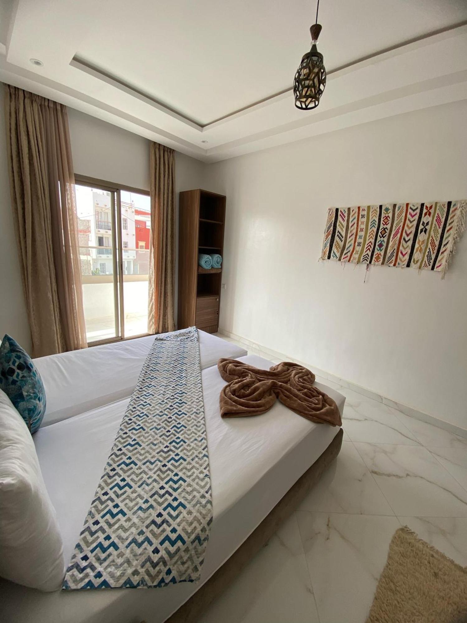 Kaza Moon Hostel 임수안 외부 사진